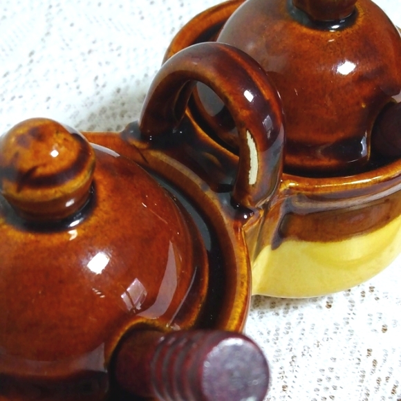 2 FOR $15 BUNDLE SALE! Home Vintage Cindiments/Honey/Sugar bowl. Stoneware - Picture 3 of 6